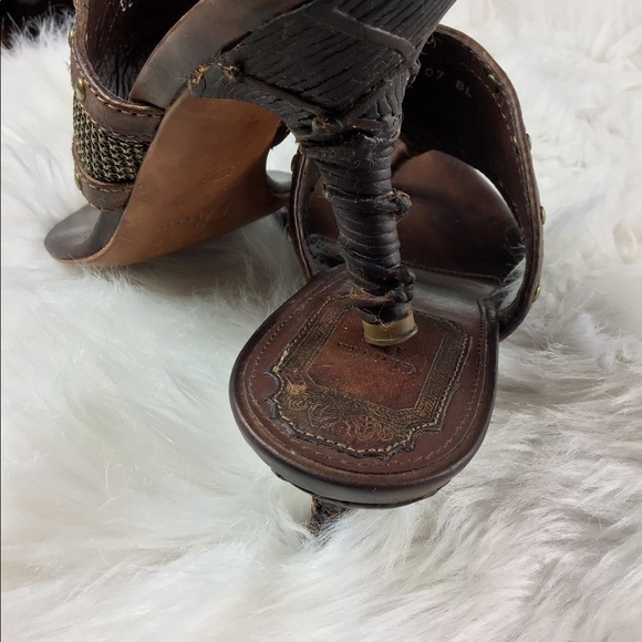 Vintage DIOR Shield Heels - Picture 6 of 11